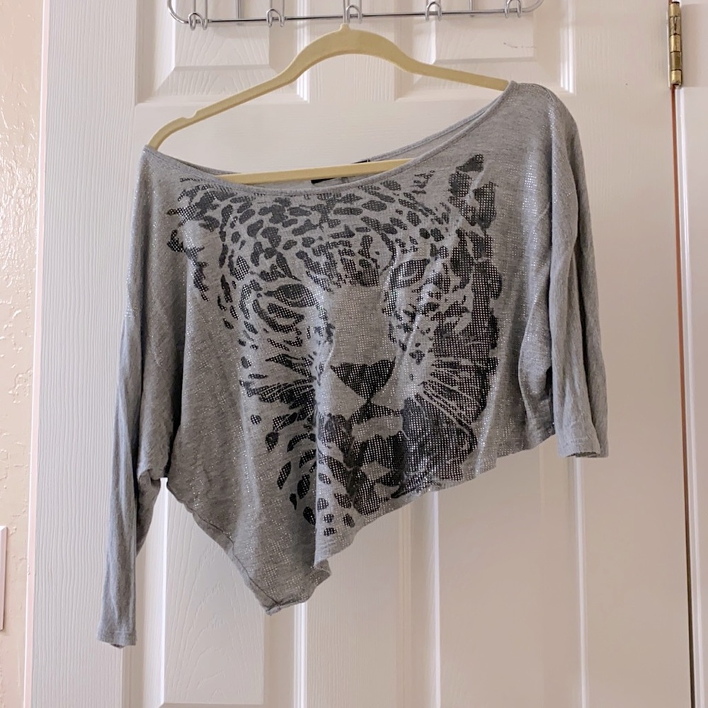 Tiger tee